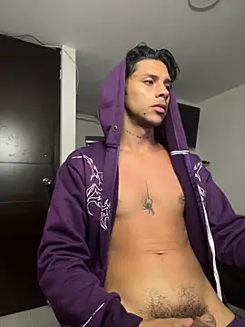 Snapshot of ErosDominant chatting on 02-12-26, 12:10 ErosDominant online show from 02-12-26, 12:10