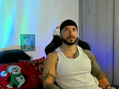 Dave-Max01 online show from 12-21-25, 03:19