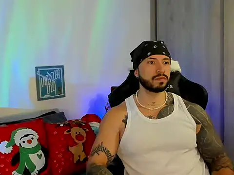 Dave-Max01 online show from 12-21-25, 04:41