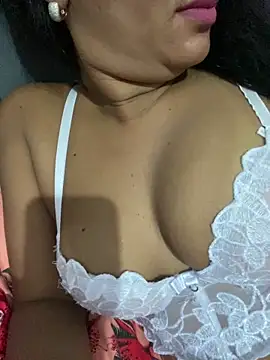 Snapshot of Brunamorenago chatting on 06-04-26, 12:48 Brunamorenago online show from 06-04-26, 12:48