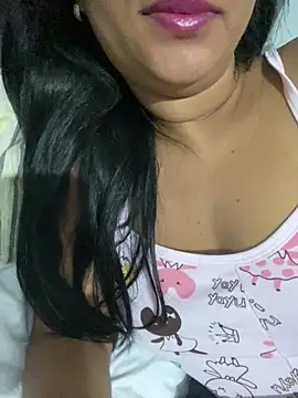 Snapshot of Brunamorenago chatting on 05-27-26, 08:54 Brunamorenago online show from 05-27-26, 08:54