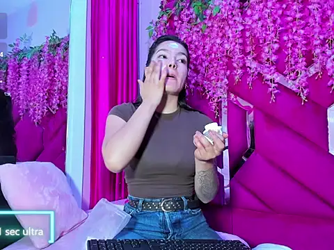 Gisell Squirt  online show from 03-19-26, 01:11