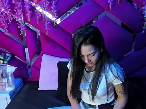 Gisell Squirt  online show from 11-11-25, 12:11