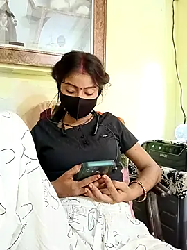 Payal G online show from 10-15-25, 04:22