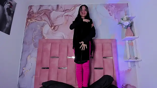 Isis Blaze online show from 01-11-26, 03:13