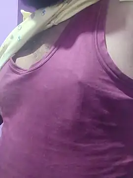 Snapshot of Y0ur_Slave chatting on 01-12-26, 02:02 Y0ur Slave online show from 01-12-26, 02:02