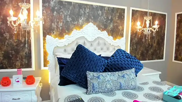 Gaby Wett online show from 10-13-25, 07:37