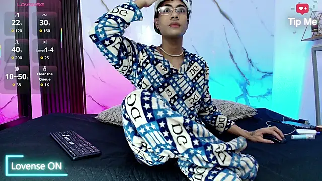 JacobBlackwell  online show from 02-20-26, 03:47