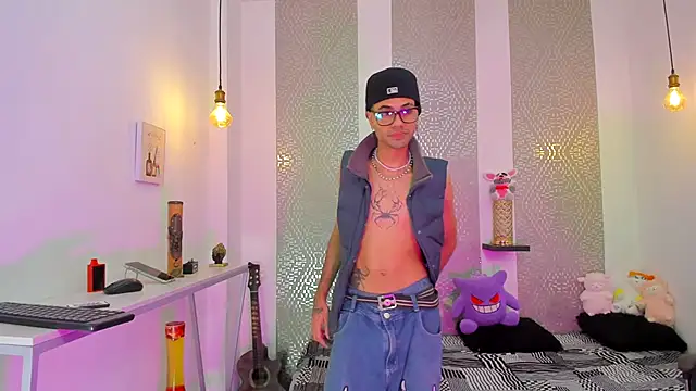 JacobBlackwell  online show from 11-26-25, 07:36