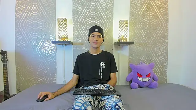 JacobBlackwell  online show from 12-16-25, 07:29