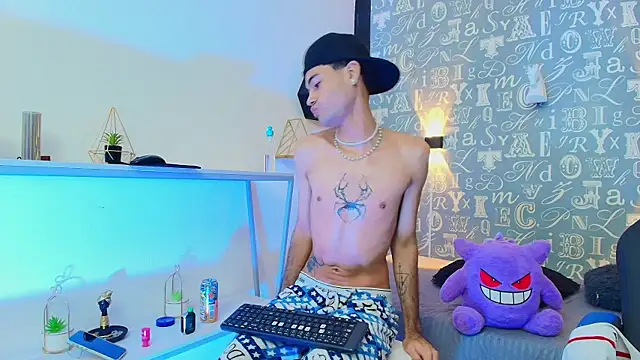 JacobBlackwell  online show from 12-13-25, 08:04