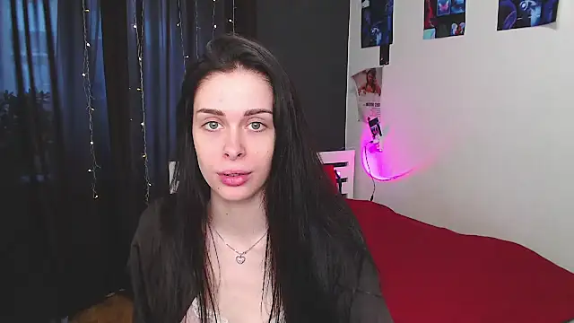 Snapshot of ariel_is_on_vacation chatting on 10-07-25, 03:13 ariel is on vacation online show from 10-07-25, 03:13