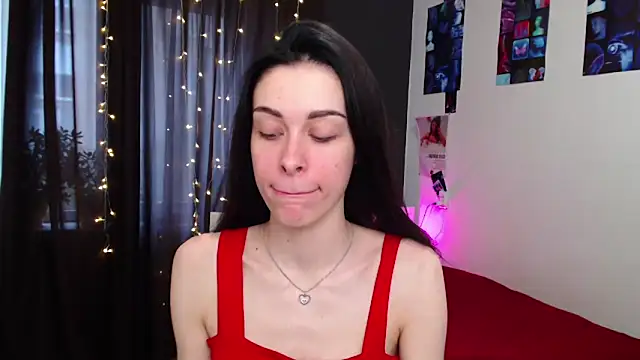 Snapshot of ariel_is_on_vacation chatting on 10-16-25, 09:17 ariel is on vacation online show from 10-16-25, 09:17