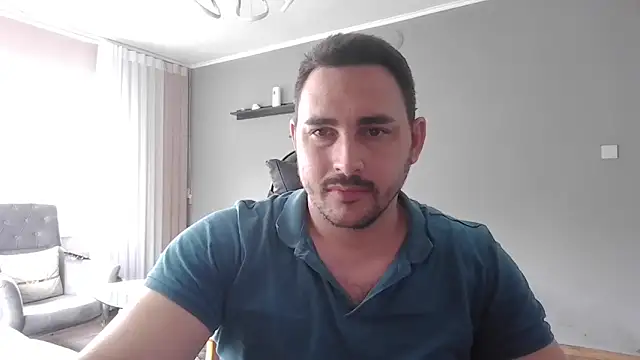 Snapshot of mastermute chatting on 04-22-26, 12:12 mastermute online show from 04-22-26, 12:12