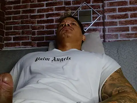 jordan bigcock  online show from 06-07-26, 01:16