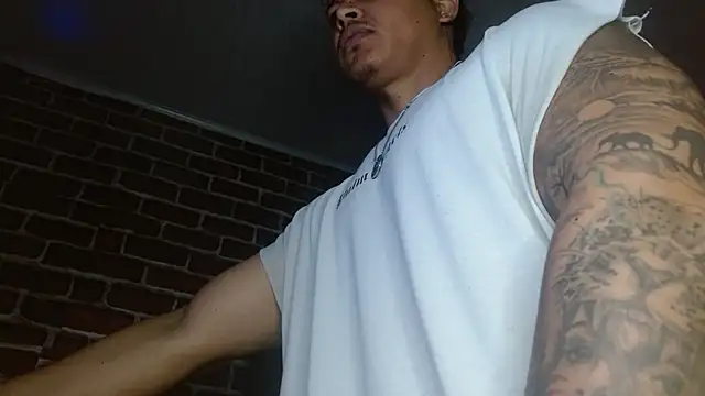 jordan bigcock  online show from 07-08-26, 04:18