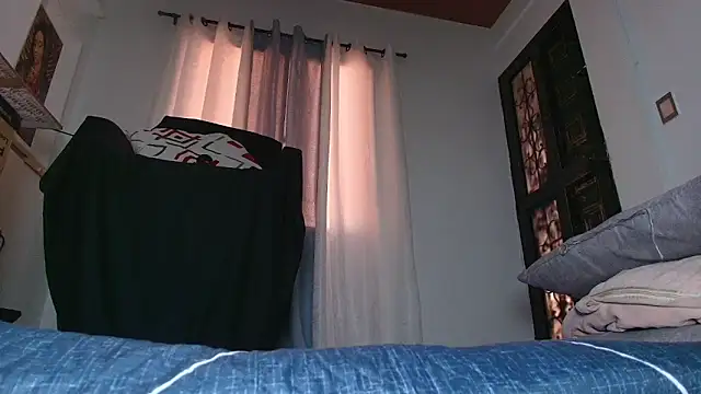 s-sweett online show from 07-18-26, 08:17