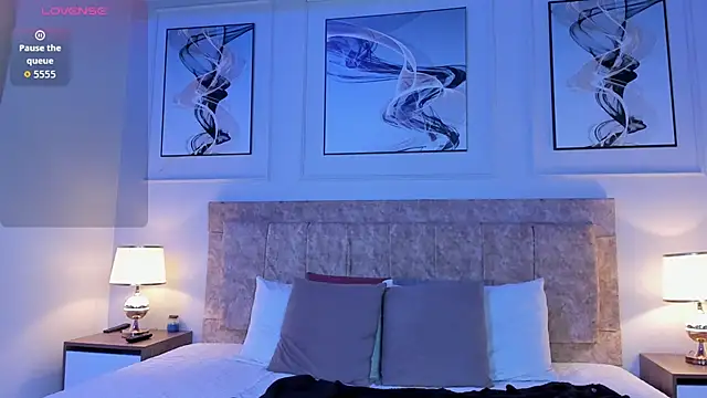 celeste collins  online show from 12-04-25, 11:42