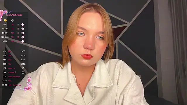 RebeccaEglitis online show from 01-12-26, 04:58