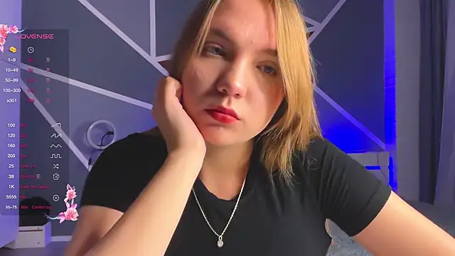 RebeccaEglitis online show from 11-25-25, 04:29