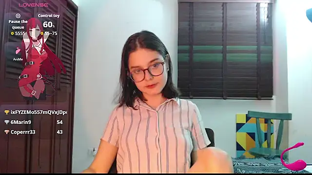 Snapshot of CarlaLorez chatting on 10-12-25, 05:25 CarlaLorez online show from 10-12-25, 05:25