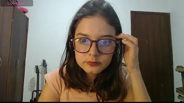 CarlaLorez online show from 04-02-26, 02:08