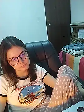 Snapshot of CarlaLorez chatting on 05-19-26, 01:56 CarlaLorez online show from 05-19-26, 01:56