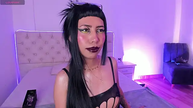 Snapshot of Nina_fox_0691 chatting on 06-30-26, 03:45 Nina fox 0691 online show from 06-30-26, 03:45