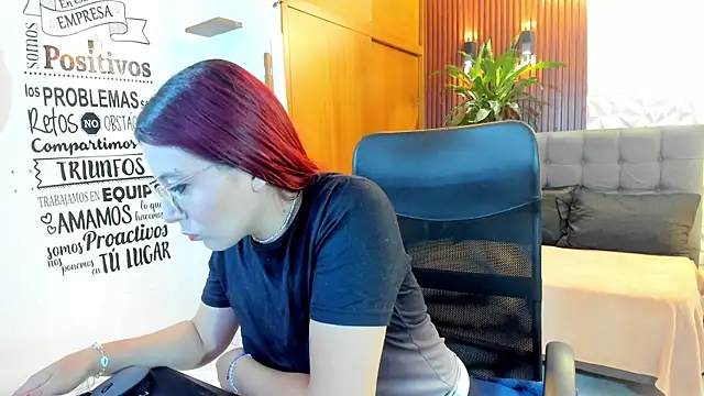 allison mc online show from 03-29-26, 04:14