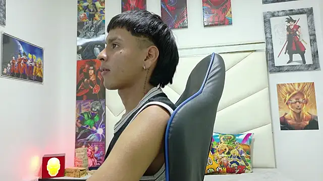 Snapshot of SEBAS_LOVER_ chatting on 10-21-25, 09:14 SEBAS LOVER online show from 10-21-25, 09:14