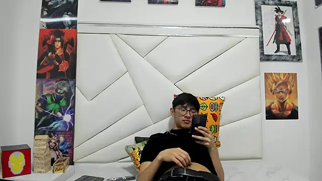 Snapshot of TWINK_JOSS chatting on 10-16-25, 07:55 TWINK JOSS online show from 10-16-25, 07:55