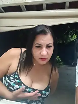 CleoHot25 online show from 12-17-25, 02:16