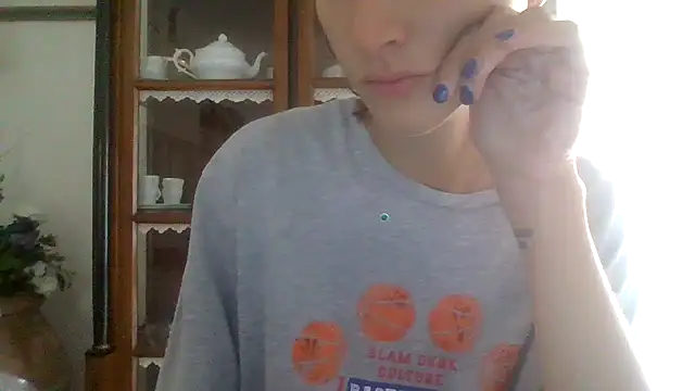 Snapshot of SuperValentina chatting on 10-21-25, 11:31 SuperValentina online show from 10-21-25, 11:31
