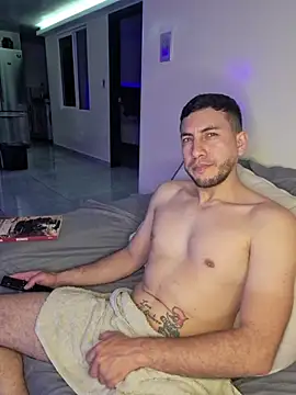 Alessfuck friends online show from 04-01-26, 03:52