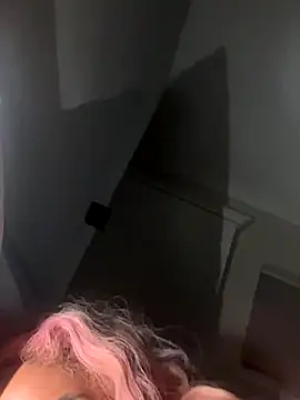 zara bellexx online show from 12-21-25, 03:30