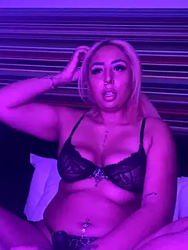 zara bellexx online show from 11-22-25, 03:44