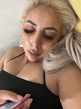 zara bellexx online show from 02-14-26, 10:15