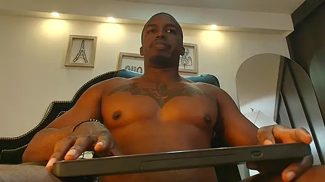 Snapshot of DenzelRios chatting on 02-04-26, 09:10 DenzelRios online show from 02-04-26, 09:10