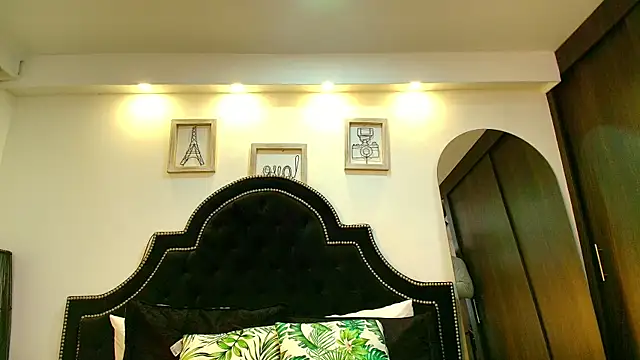 Snapshot of DenzelRios chatting on 02-13-26, 08:31 DenzelRios online show from 02-13-26, 08:31