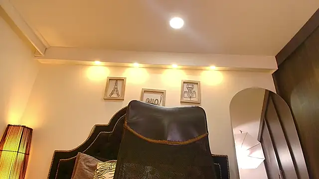 Snapshot of DenzelRios chatting on 02-06-26, 09:22 DenzelRios online show from 02-06-26, 09:22