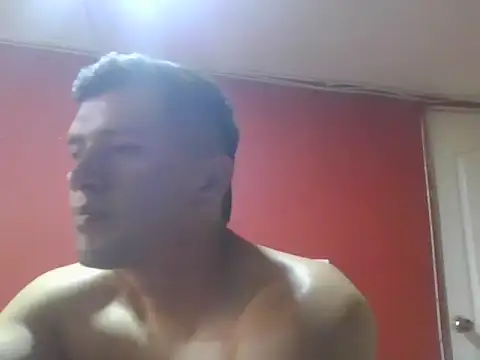 Snapshot of David_hot111 chatting on 11-13-25, 08:13 David hot111 online show from 11-13-25, 08:13