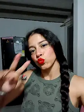Snapshot of Eloisa_smith chatting on 10-12-25, 04:58 Eloisa smith online show from 10-12-25, 04:58