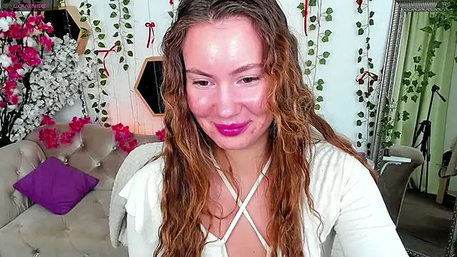  BellaClark online show from 03-28-26, 08:21