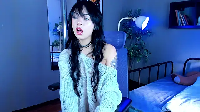 Bayonetta doll online show from 01-07-26, 12:54