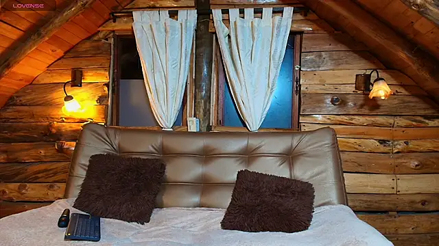 Nordikandclem  online show from 11-08-25, 01:09