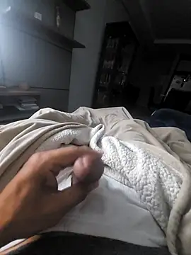 Merlin2310 online show from 11-27-25, 02:34