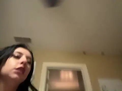 tiffanyxoxo515 online show from 03-01-26, 09:20