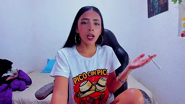 soffycarter1 online show from 04-16-26, 10:56