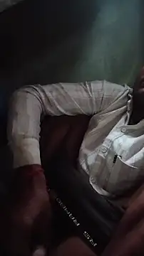 BiggerDickGuy online show from 10-28-25, 01:17