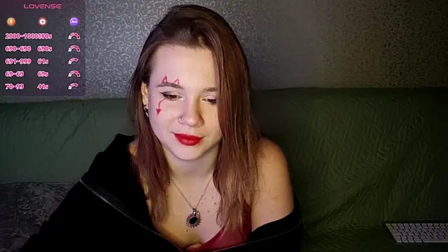 QuiveredFrown online show from 10-31-25, 12:13